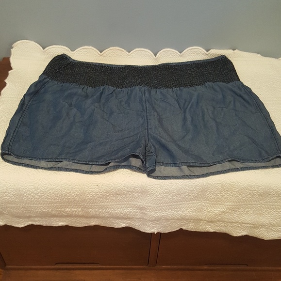 Tinseltown Pants - Tinseltown denim shorts